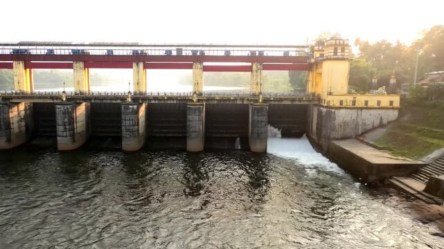 Bhoothathankettu Dam (Periyar Barrage), Ernakulam, Kerala, India | Periyar Valley Irrigation Project