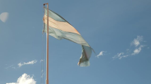 bandera argentina ondeando windy flag 