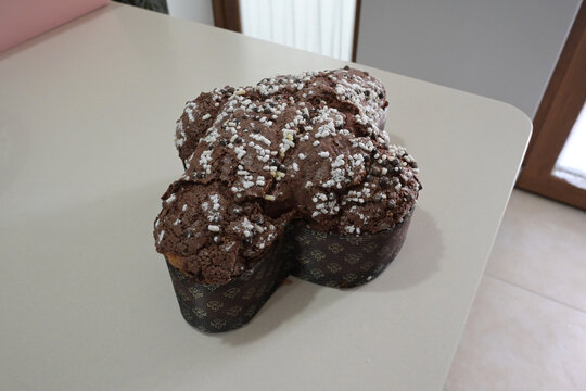 colomba pasquale dolce tipico di pasqua