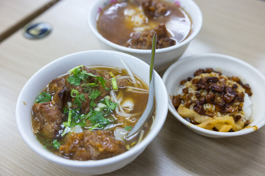 Taiwanese fried pork noodles and braised pork rice