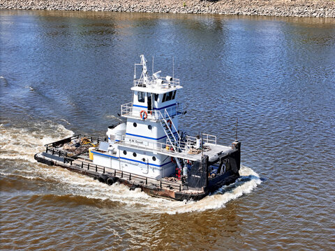 Sabula, Iowa May 14, 2026 Aerial view of the  River tugboat K.W. Duvall cruising North up the Mississippi river