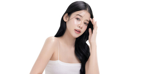 Naklejka premium Beauty portrait of a stunning young Asian woman with glowing, hydrated skin isolated on a transparent background. Skincare, facial treatment, cosmetics, and natural beauty concept. PNG format.