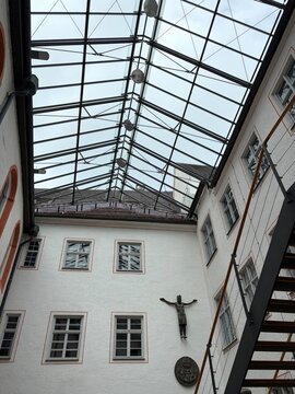 Innenhof von Kloster Andechs in Bayern