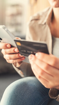 Online shopping with credit card