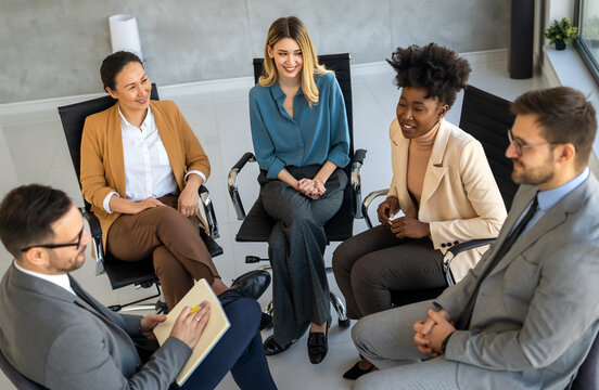 A multinational workplace a leader integrates perspectives, cross cultural collaboration, diversity
