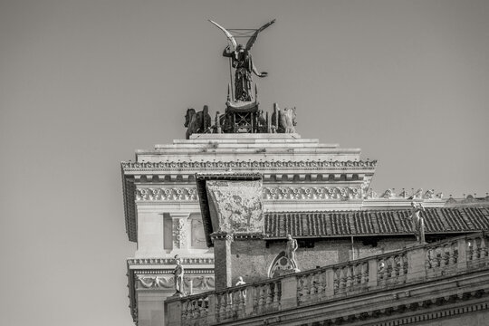 Quadrige au sommet du Vittoriano &agrave; Rome