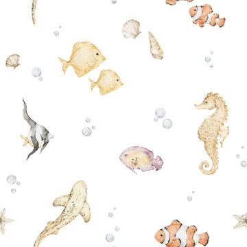 Seamless pattern with watercolor ocean animals, nature. Seahorse, angelfish, yellow tang, zebra shark, clownfish, shells, bubbles. Nautical, marine hand drawn illustration 