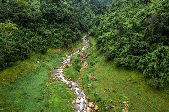 Beautiful aerial view of Khao Chong Lom is a famous natural attraction at Khun Dan Prakan Chon Dam, Nakhon Nayok, Thailand.