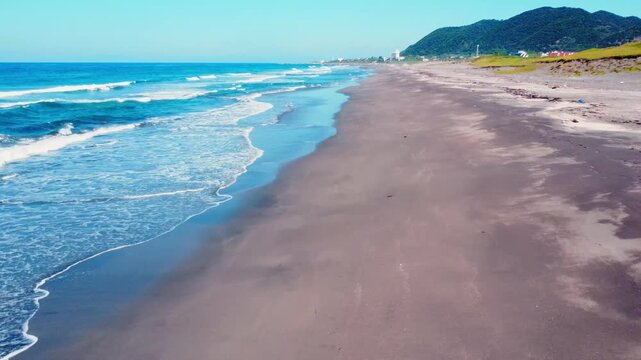 南房総のまっすぐな海岸を空撮　4K