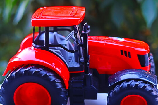 red toy tractor