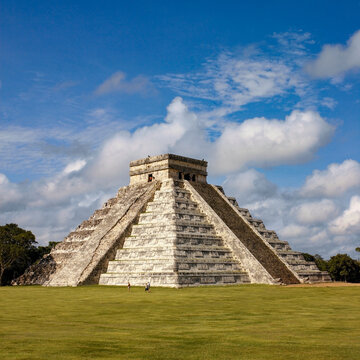 PIRAMIDE YUCATAN CHICHENITZA