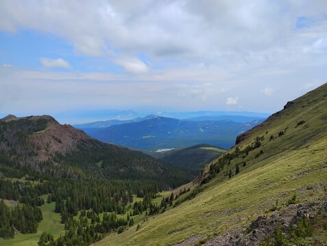 View on Blackmore Lake Trail in Bozeman, Montana