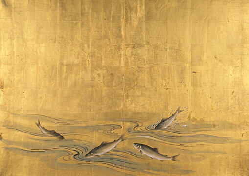 金箔の背景に清流を跳ね泳ぐ鮎を描いた豪華で格式高い和風屏風画素材