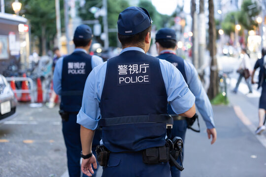警察官