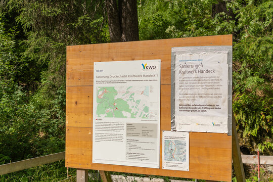 07 July 2026, Handeck, Switzerland. Information board explaining the Druckschacht Kraftwerk Handeck 1 rehabilitation project and visitor access during construction
