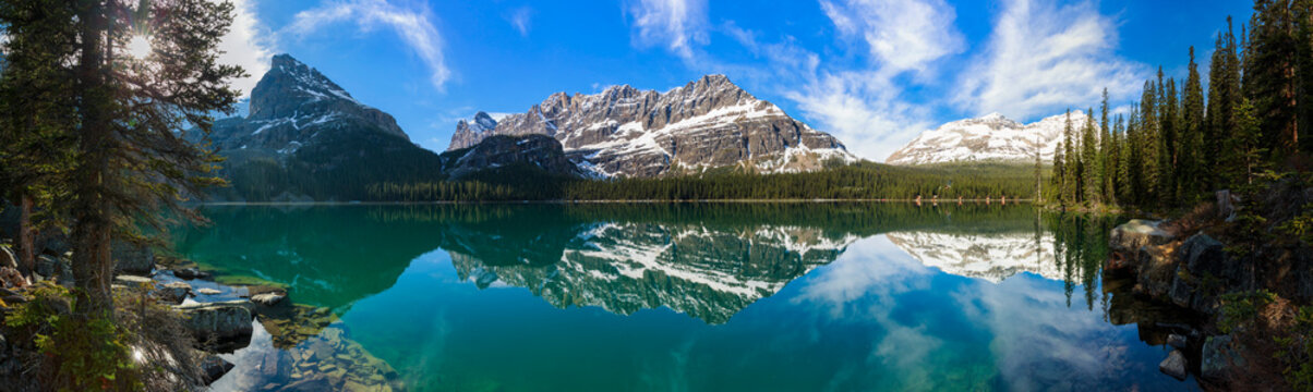Canada, British Columbia, Yoho Nationalpark, Lake O'Hara and mountains