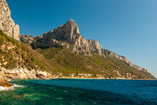 Sardegna, panorama della costa nei pressi di Punta Giradili, Italia, Europa 