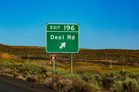 Deal Road traffic sign along Interstate 90 near Ritzville