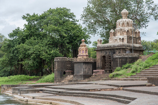 Radha Shankar Temple, Kshetra Mahuli, at the Krishna and Venna river confluence, Built by Radhabai (sister of Shankarrao Raghunathrao Pant Pratinidhi), 18th century, Satara, Maharashtra, India.