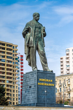 Nariman Narimanov Bronze Statue Baku Yasamal District
