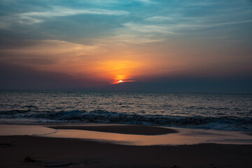 Obraz premium Sunset Seascape Over the Sea