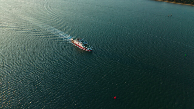 Aerial view of a ship navigating the River Test in Southampton, England, United Kingdom.