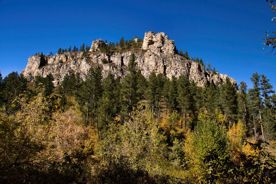 Cliffs in Spearfish Canyon