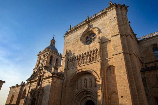 View of the cathedral in Ciudad Rodrigo, Salamanca, Castile and Le&oacute;n, Spain