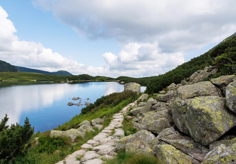 Stone Path to Tatra Lake © Jorens