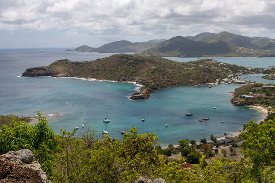 Antigua&rsquo;s bay

