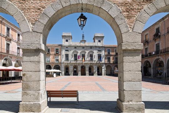 Avila, spain; 07 25 2026 plaza mayor avila spain archway framing iconic town hall