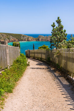 Coastal path to turquoise bay. Cornwall, UK. 