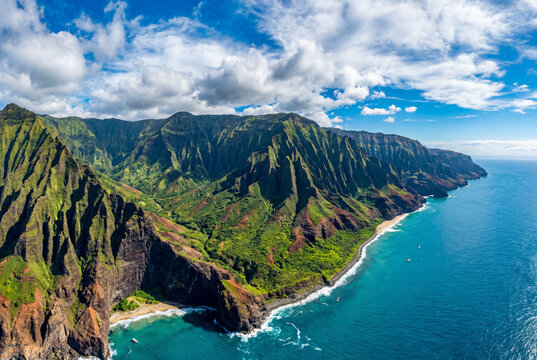 Panoramic aerial view of napali coast cliffs and ocean in kauai