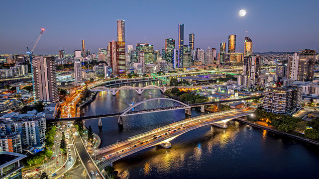 Brisbane, Brisbane CBD, Brisbane River, Queensland, Australia, cityscape, skyline, aerial view, dusk, bridges, full moon, urban, night, architecture, city lights, traffic, downtown, drone photography