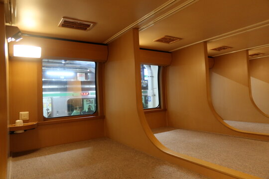 Sunrise Izumo overnight express train nobi nobi seat sleeper in Japan, September 29, 2022