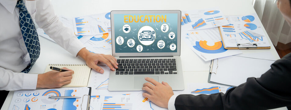 E-learning website with sofware for student to study online on the internet network brisk