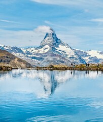 The 5-lake trail, the magnificent Stellisee and the majestic Matterhorn © Bartomiej
