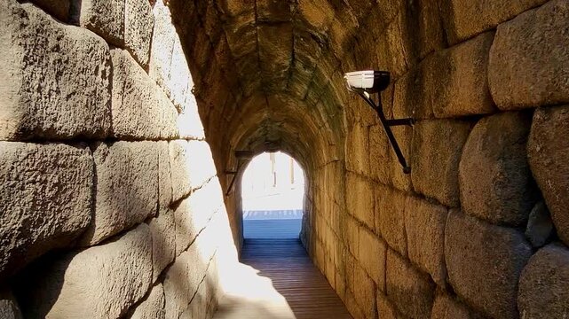 Entrance tunnel to the seating area of ​​the Roman Theatre of M&eacute;rida. Stone-built *vomitorium* (entrance passage) leading into the theatre. 1st century BC. M&eacute;rida, Spain.