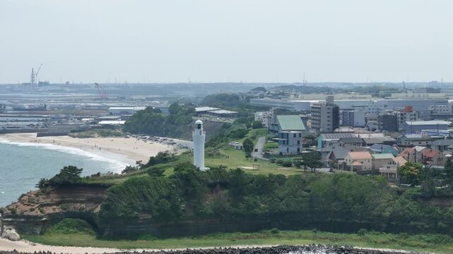 久慈浜海岸と日立灯台が見えるドローン空撮 2025年6月撮影