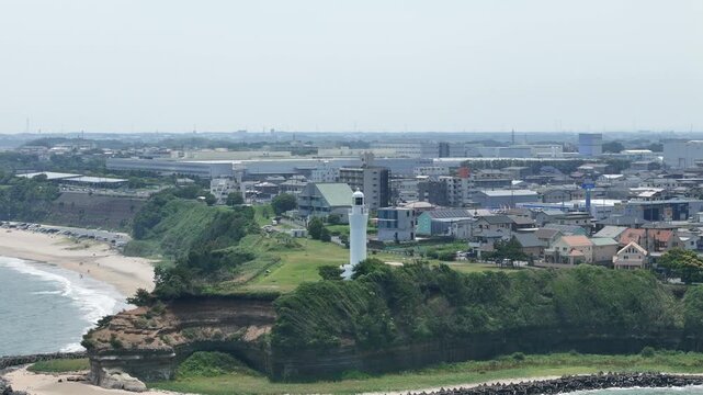 久慈浜海岸と日立灯台が見えるドローン空撮 2025年6月撮影