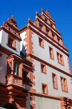 coburg, deutschland - erker an einem sanierten altbau