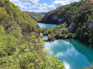 plitvice lakes croatia © Bartos