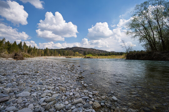 Isar in M&uuml;hltal