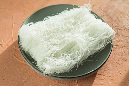 Dry funchosa funchosa from green beans for Chinese cooking