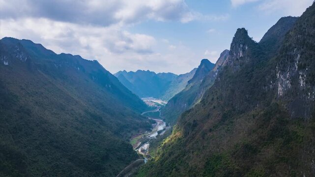 Buliuhe Grand Canyon, Moli Village, Xinhua Town, Leye County, Baise City, Guangxi