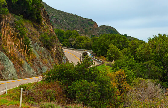 California State Route 1 (SR 1) is one of the most iconic highways in the United States, running along much of California&rsquo;s Pacific coastline and offering dramatic ocean views, redwood forests, and ch
