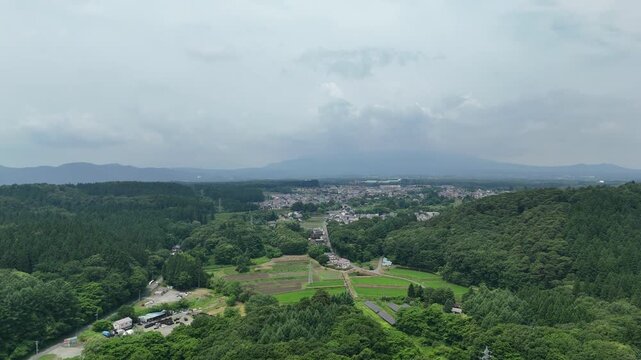 北上川と岩手山の緑をドローン空撮 2025年7月撮影