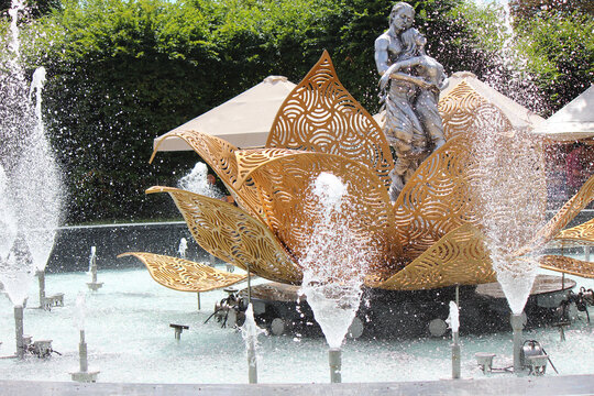 an original sculptural pair in the middle of a city fountain