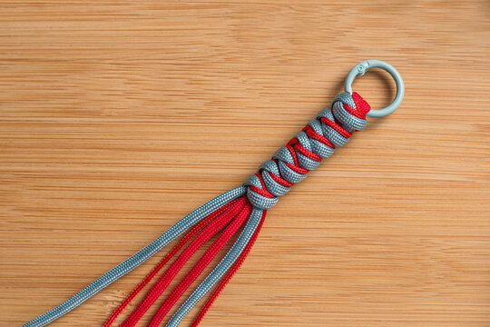 Handmade braided paracord keychain