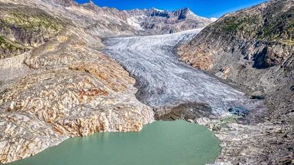 Furkapass mit Rhonegletscher und spektakulärer Passstrasse in den Schweizer Alpen, Juli 2026 © Zarathustra